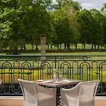 ホテル Waldorf Astoria - Trianon Palace 5*