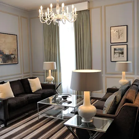 Waldorf Astoria - Trianon Palace Resort