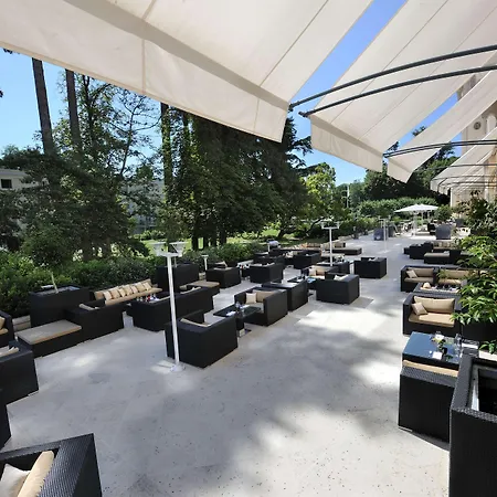 Waldorf Astoria - Trianon Palace Station touristique Versailles