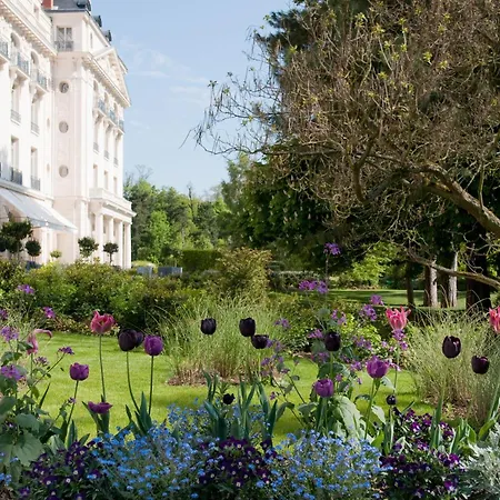 Resort Waldorf Astoria - Trianon Palace 5*