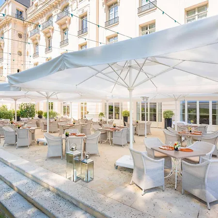 Resort Waldorf Astoria - Trianon Palace Versailles