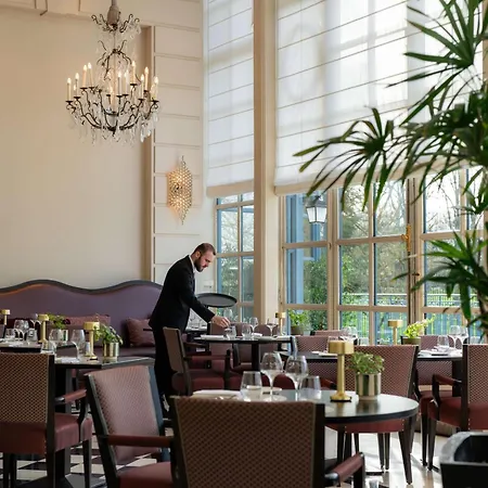 Resort Waldorf Astoria - Trianon Palace 5*