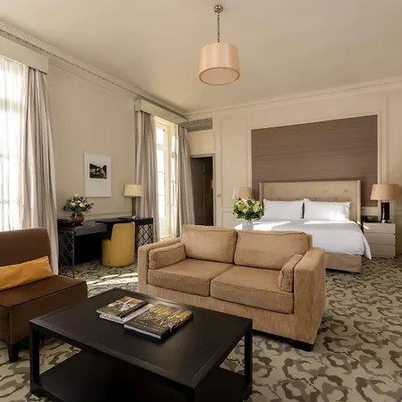 Waldorf Astoria - Trianon Palace Resort