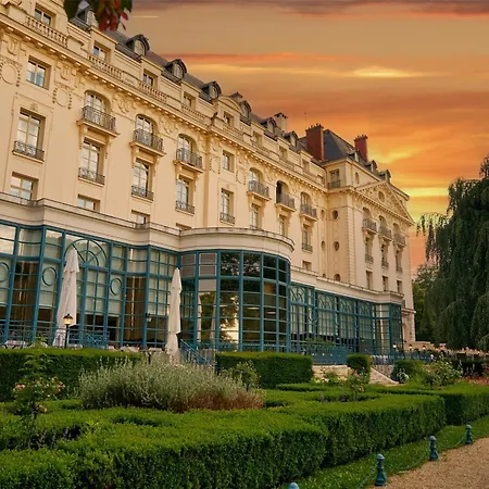 Rezort Waldorf Astoria - Trianon Palace Versailles