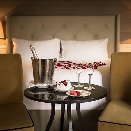 Otel Waldorf Astoria - Trianon Palace