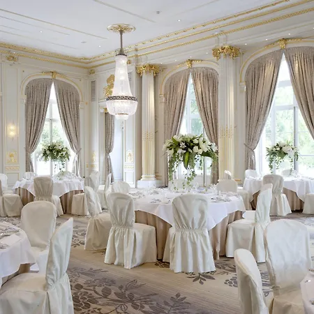 Waldorf Astoria - Trianon Palace מלון