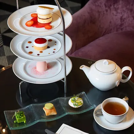 Waldorf Astoria - Trianon Palace 호텔 베흑사이으