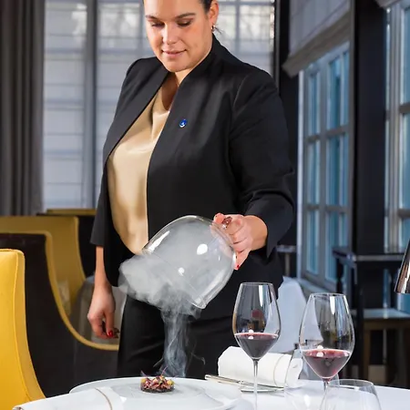 Waldorf Astoria - Trianon Palace Hotel