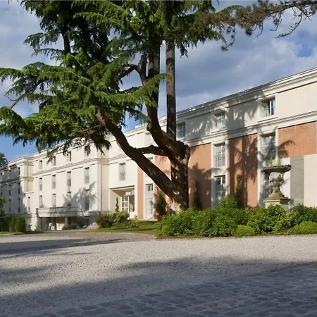 Hotel Waldorf Astoria - Trianon Palace 5*