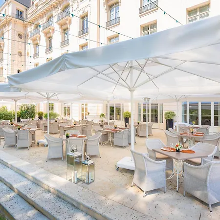 Waldorf Astoria - Trianon Palace Версаль