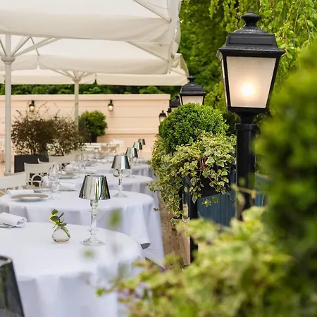 Hotel Waldorf Astoria - Trianon Palace Versailles
