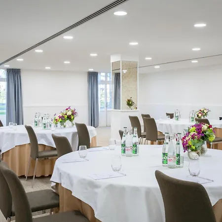Waldorf Astoria - Trianon Palace 5*