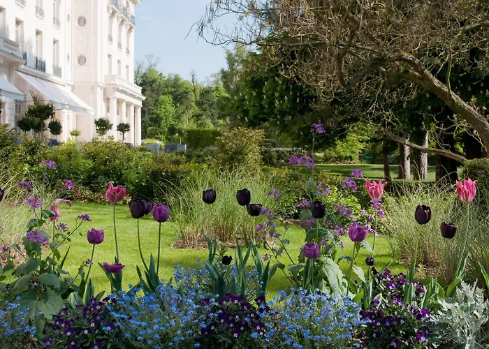 Отель Waldorf Astoria - Trianon Palace