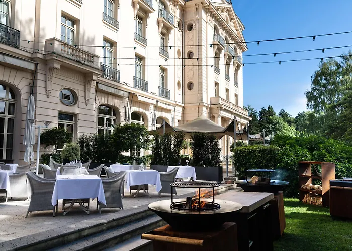 Waldorf Astoria - Trianon Palace 5* Versalles