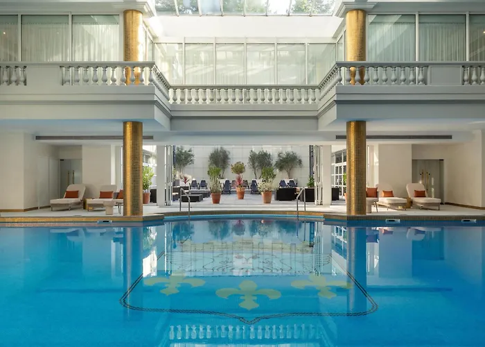 מלון Waldorf Astoria - Trianon Palace ורסאי